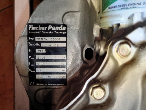 Typenschild-Fischer-Panda.jpg