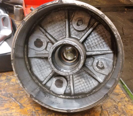 demontierte Bremstrommel.jpg