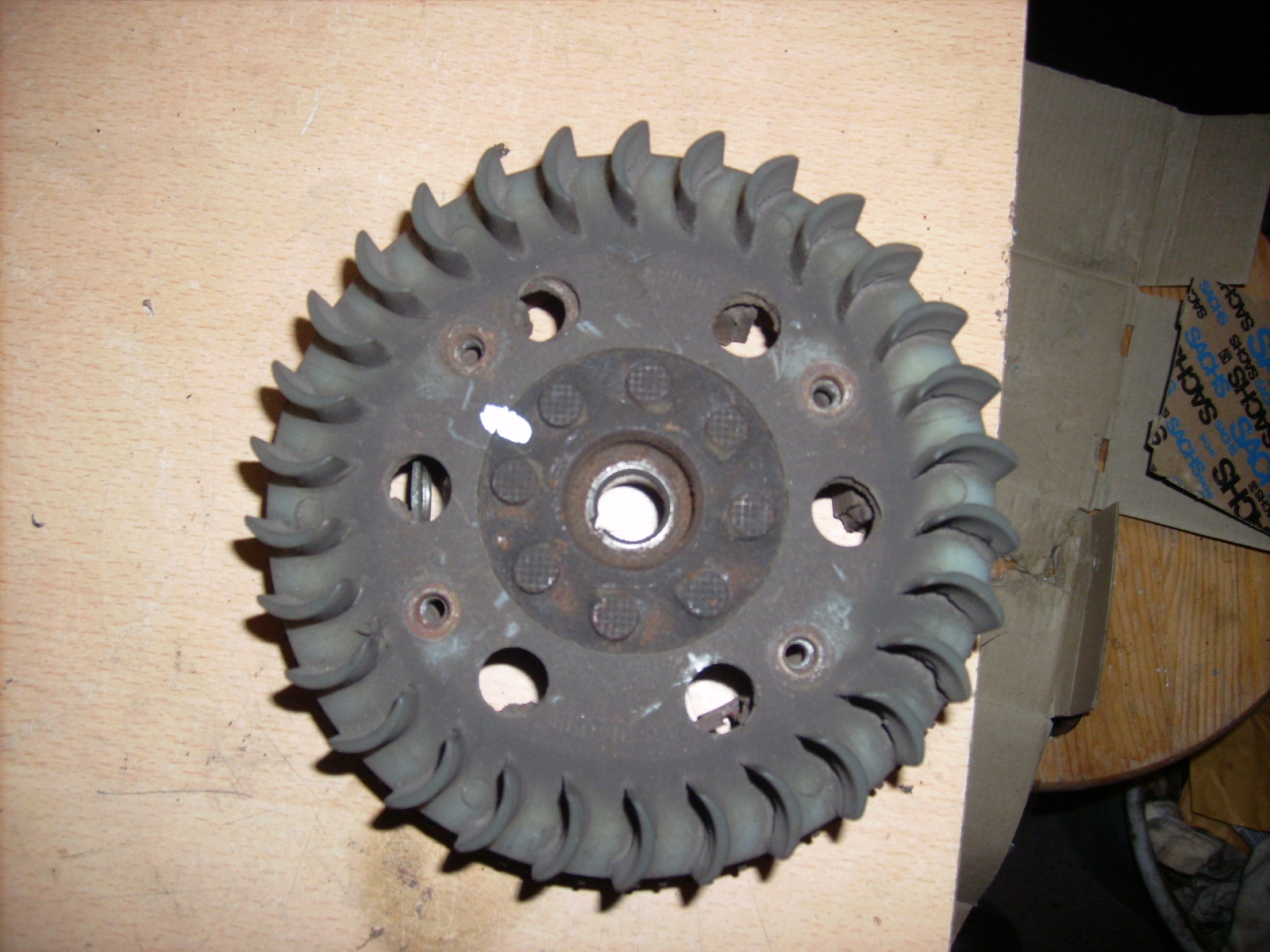 1-Rotor mit Lüfterrad.JPG
