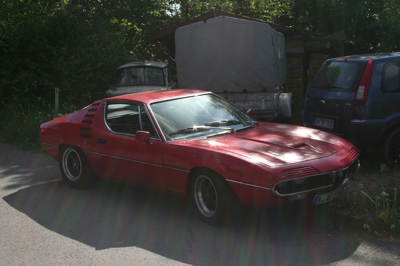 Alfa Romeo Montreal 2.jpg
